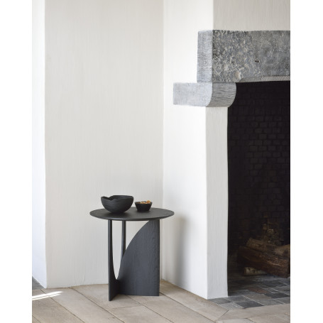 Table d'appoint Geometric en chêne noir Ethnicraft